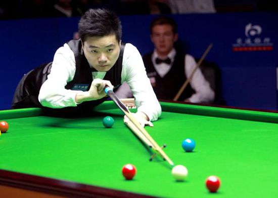 它更是对足 它更是对足