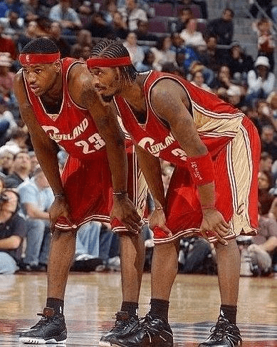 底角埋伏 底角埋伏