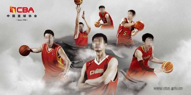 手与教练在